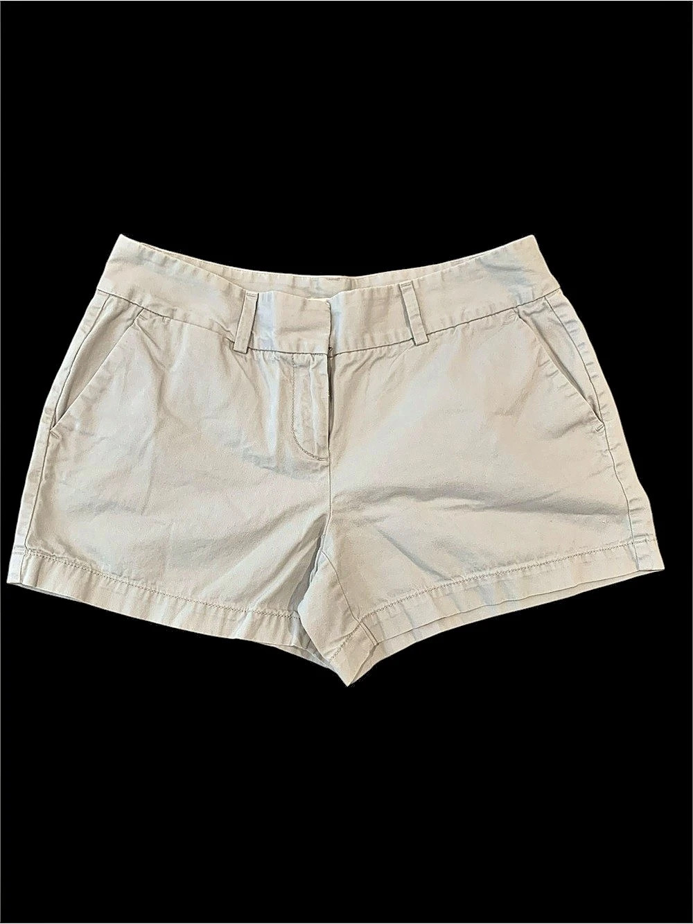 Ann Taylor LOFT Women's Cargo Shorts in Beige Size 4